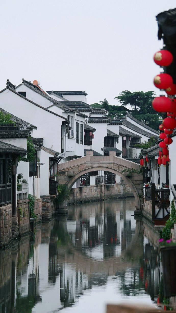油漆墙面